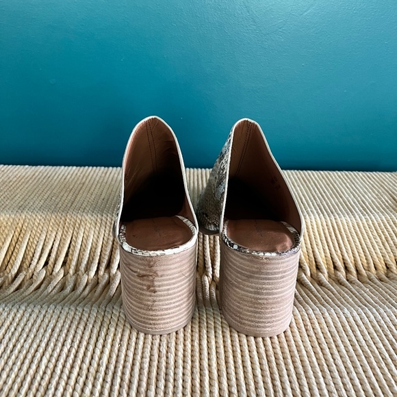 Tatum Natural Multi Snake Pointed Toe Mules - Picture 4 of 6
